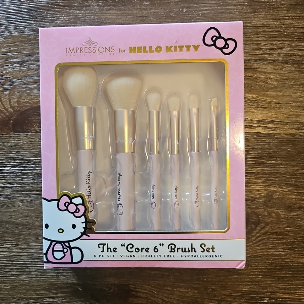 Hello kitty Impressions makeup brushes 6 Pc Set THE CORE 6 BRUSH SET in …
